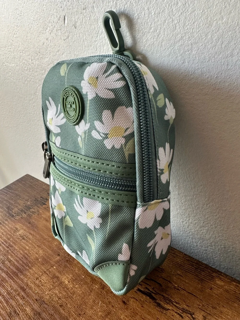 Lucky Brand Sage Green Daisy Mini Pouch Bag Charm Keychain with 2 Pockets NWOT